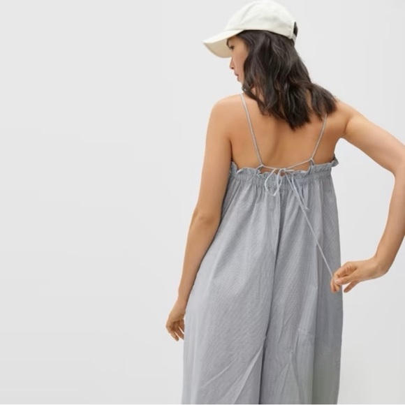 EVERLANE • The Flowy Jumpsuit - Picture 3 of 5
